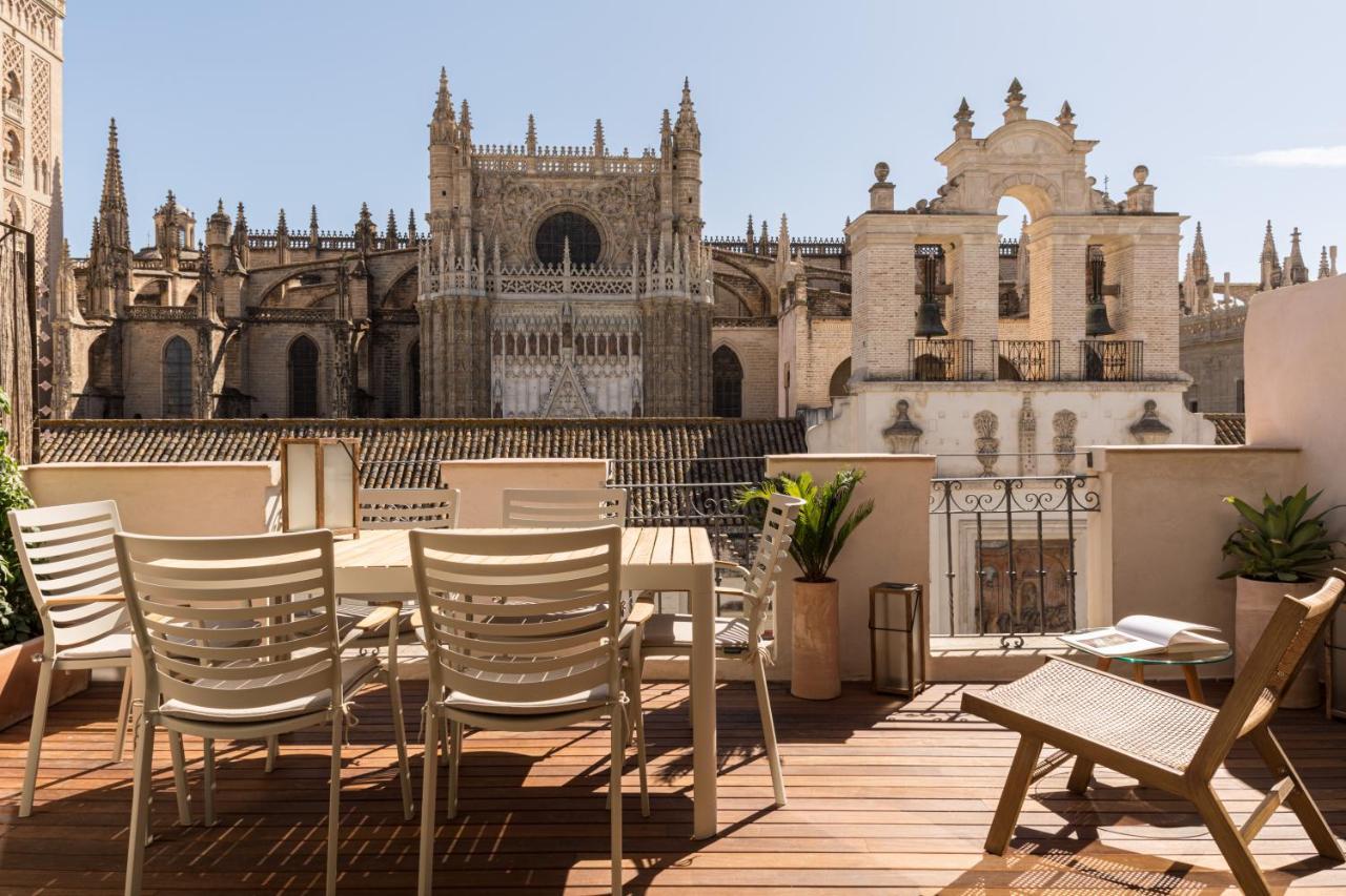 Puerta Catedral Apartments Seville Exterior photo